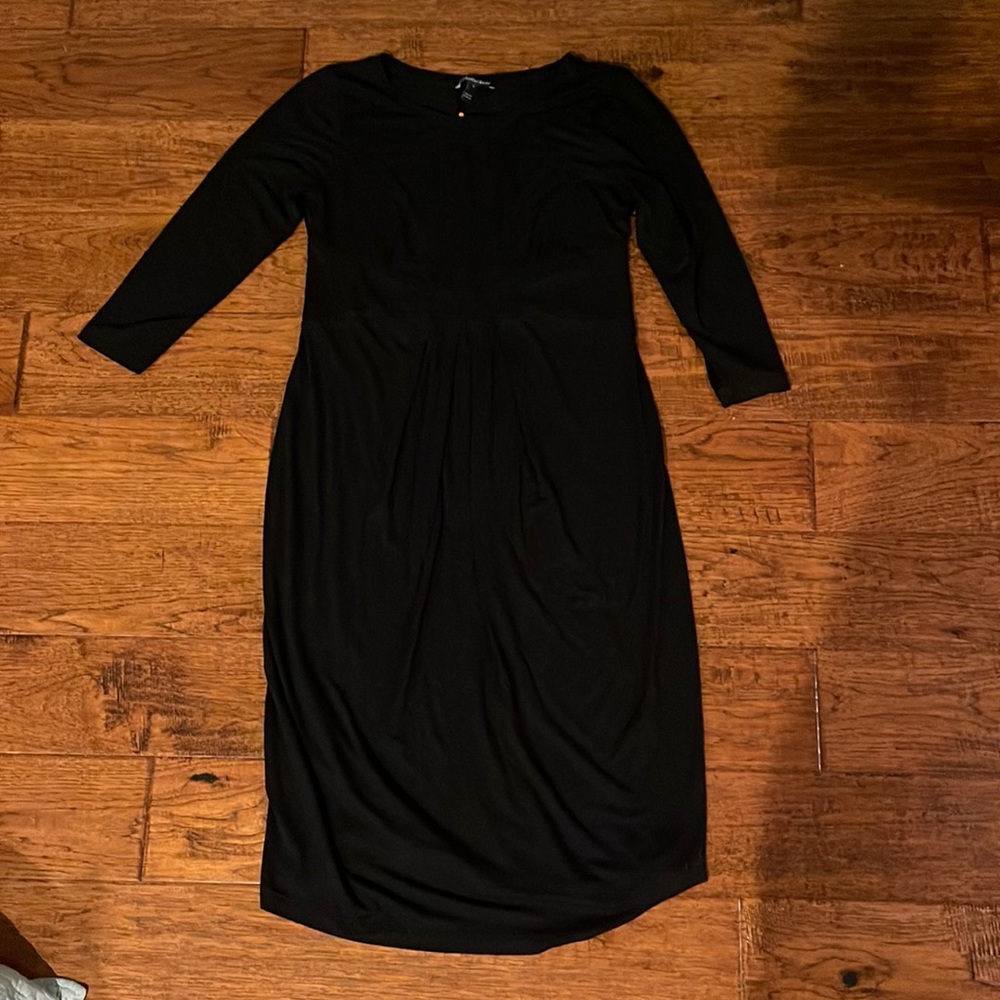 Like new Isabella Oliver maternity dress